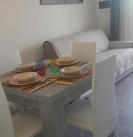 Apartment La Casa Di Cri *